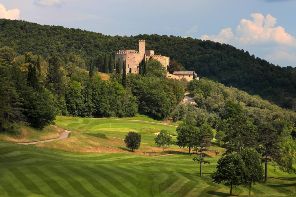 Antognolla Golf Hole 6 and Castle