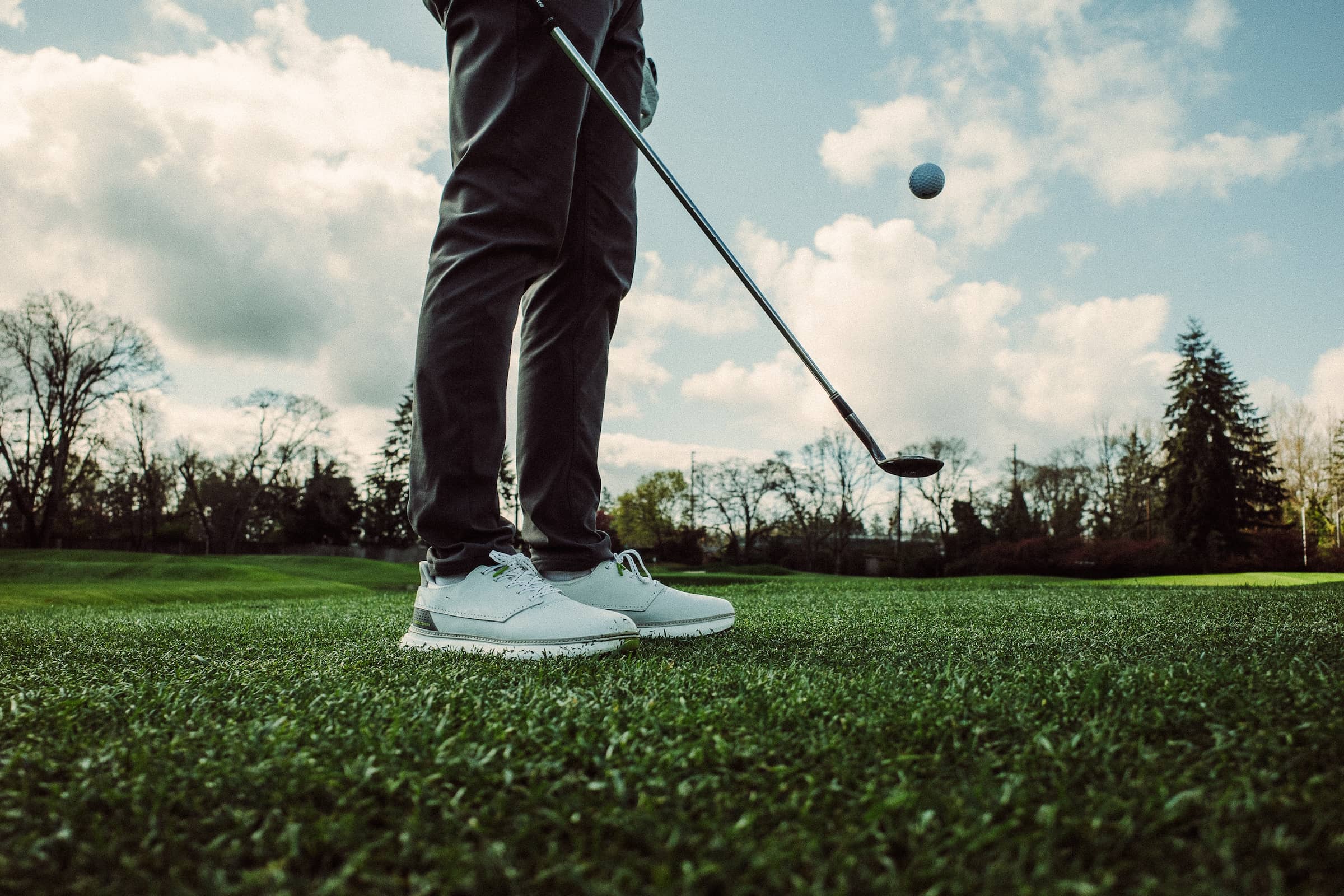 TRUE Maven Charge White