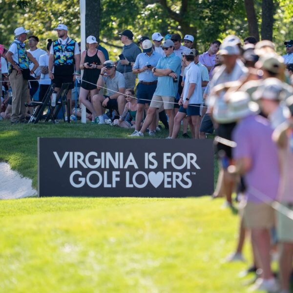 Fans Behind Virginia is for Golf Lovers Signage