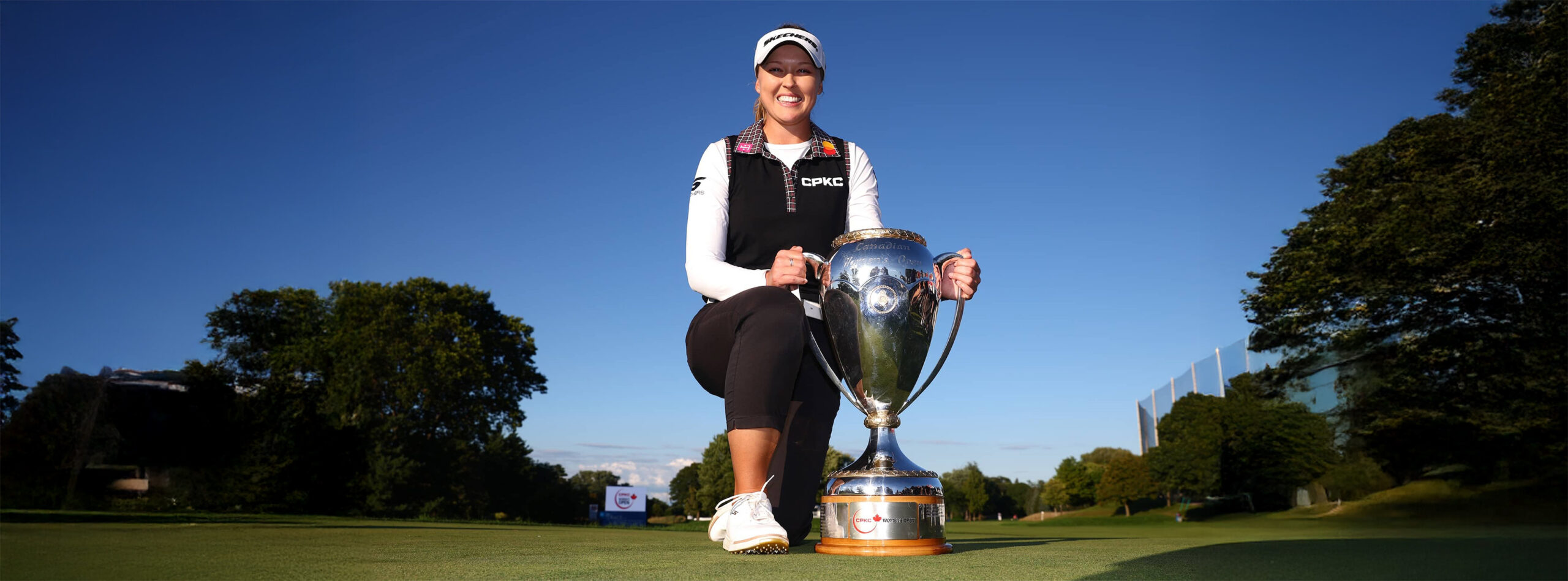 Winner of the CPKC Womens Open Trophy Brooke Henderson