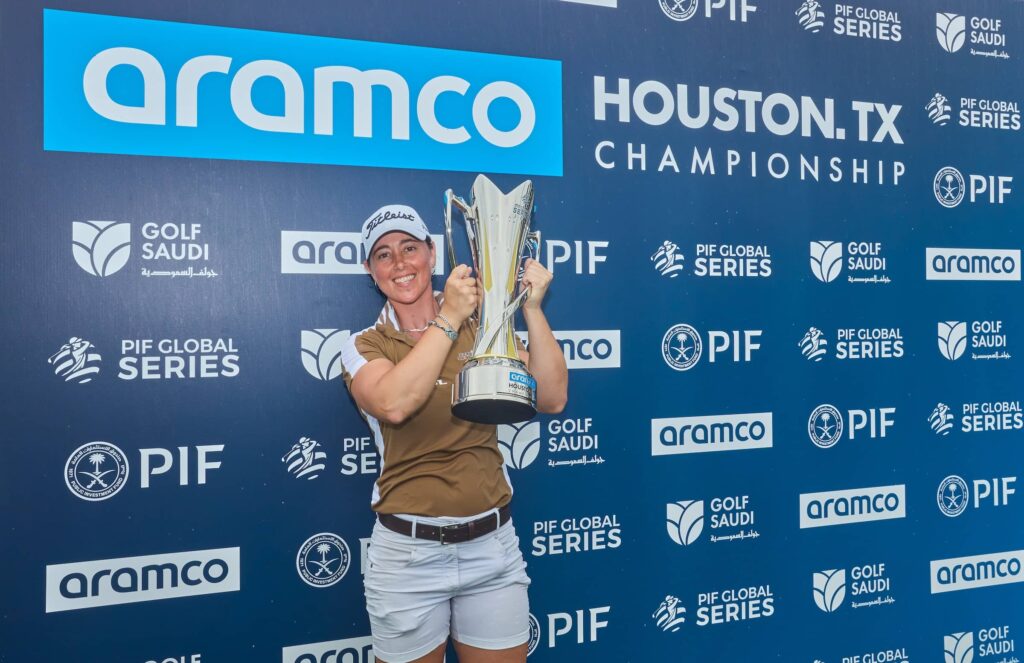 Nuria Iturrioz Seals Fifth LET Title with Dazzling&hellip;