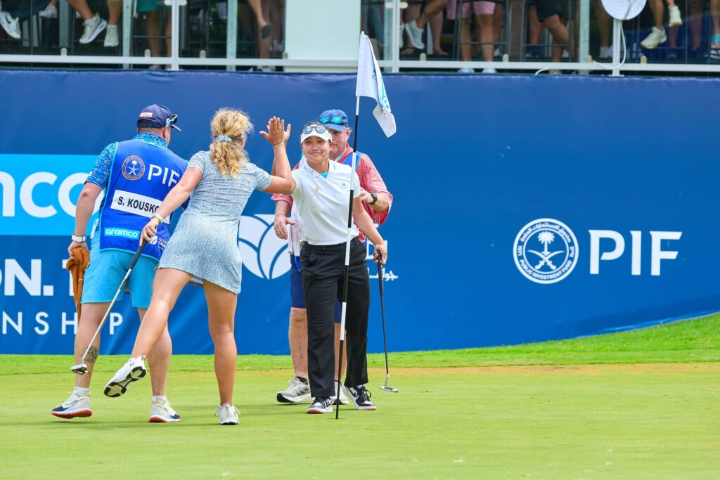 Team Kouskova High Fives 2025 Houston Aramco
