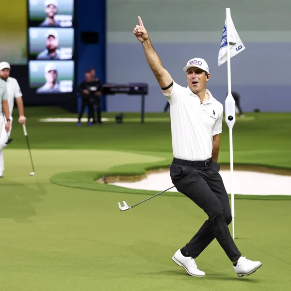 Horschel hyping up the crowd in an ATL blowout win - Match 3_ BAY vs ATL - Season 2