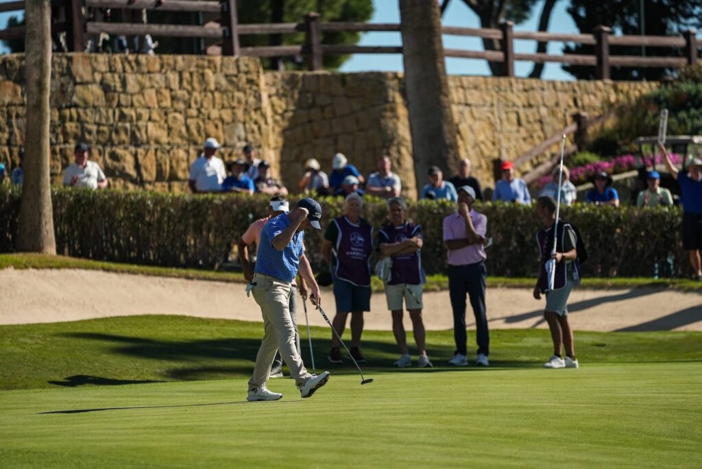 Jamie Donaldson birdies the last to secure his second Legends Tour title.