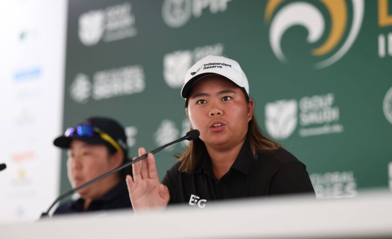 Press Conference - Shannon Tan