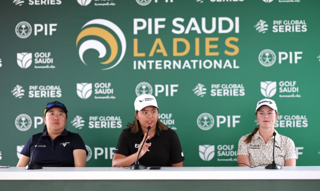 Press Conference - Shannon Tan, Mimi Rhodes and Ruixin Liu