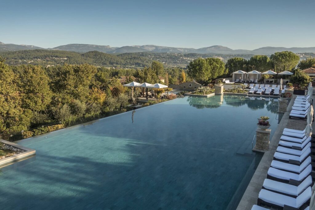 Terre Blanche Piscine