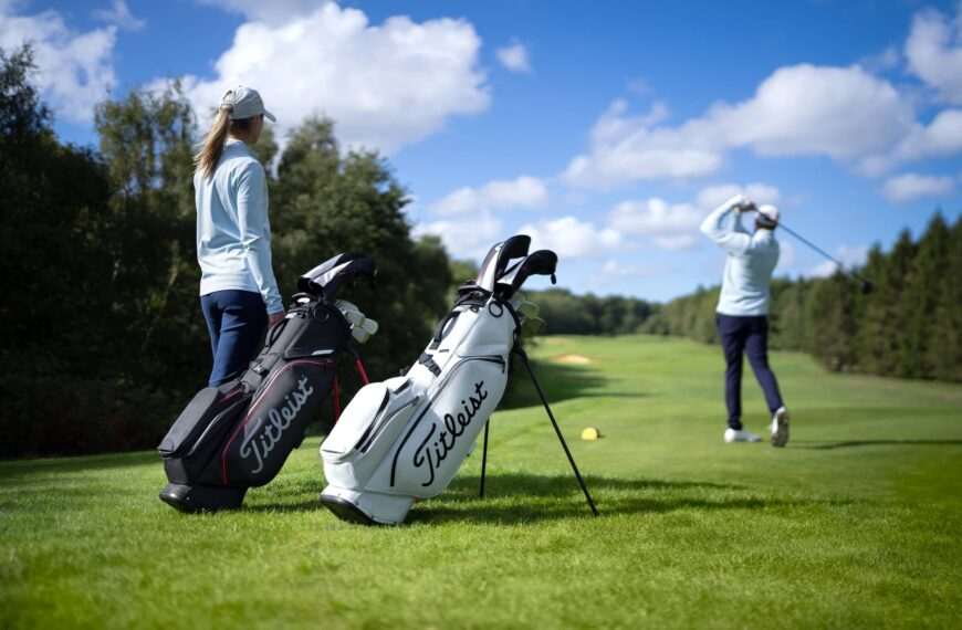Titleist Players S4, Players S4 StaDry™ and Players S5 StaDry™ Stand Bags