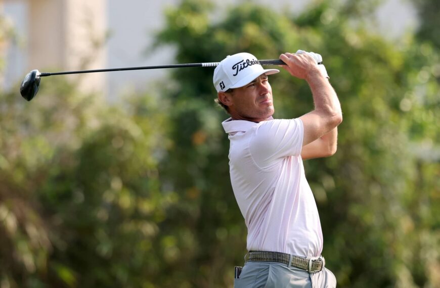 Gumberg Grabs Control at Hainan Classic