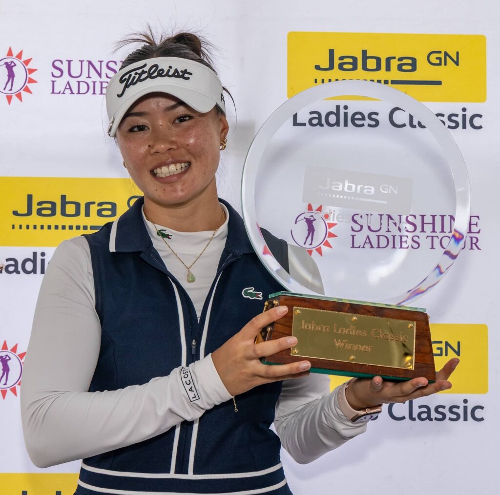 Lois Lau with Jabra Trophy 2026