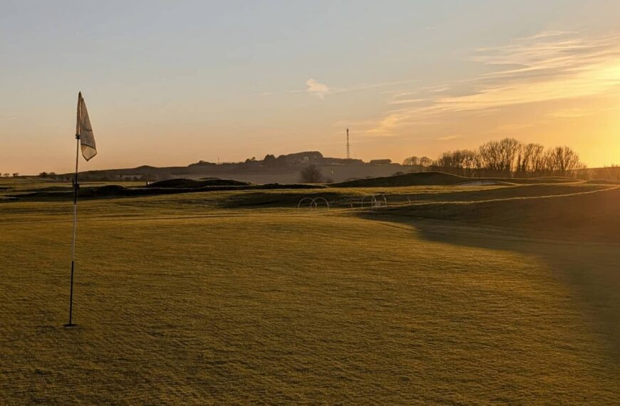 Came Green at sunrise