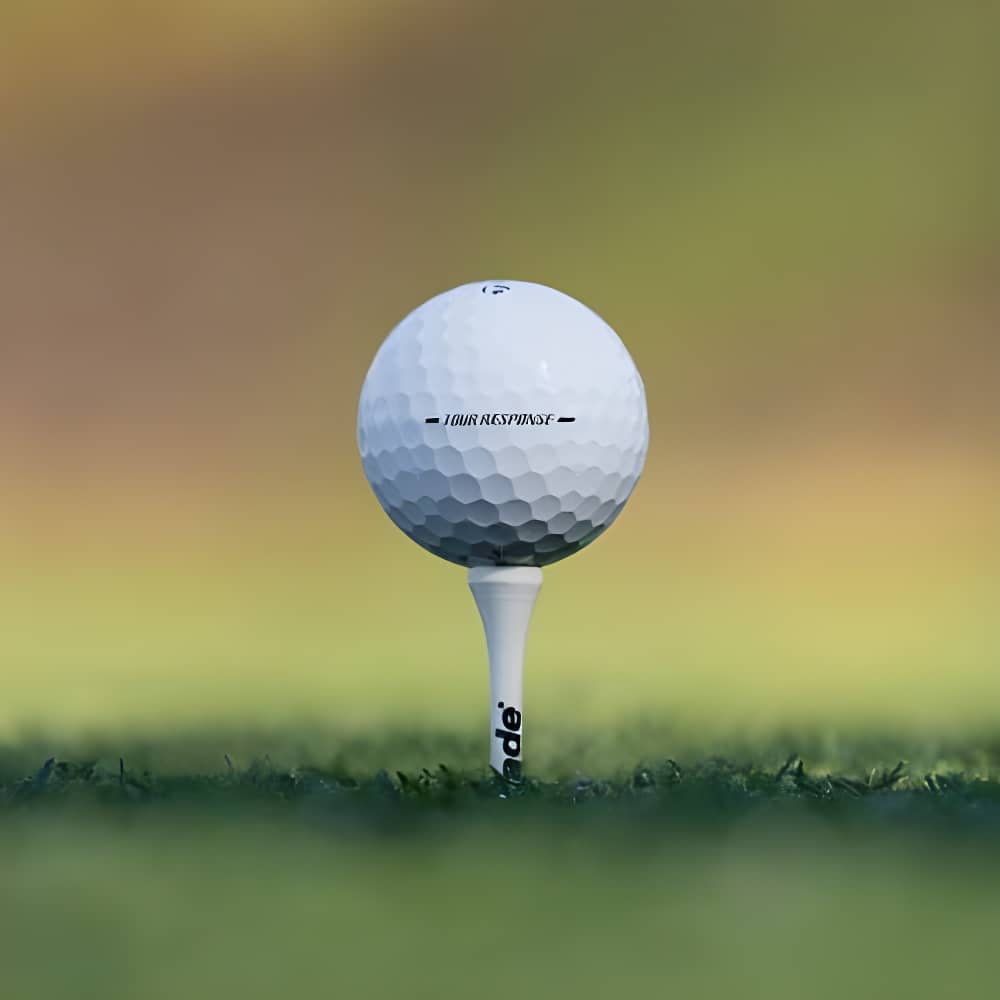 TaylorMade Tour Response White