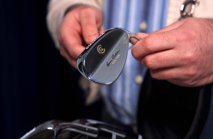 Cleveland Golf Limited Edition 588 Tour Action Wedge