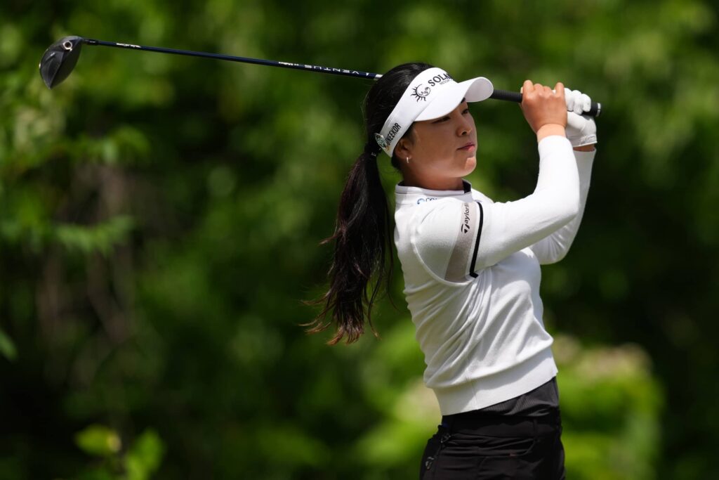 R1 Kroger Queen City Championship Co Leader Ina Yoon