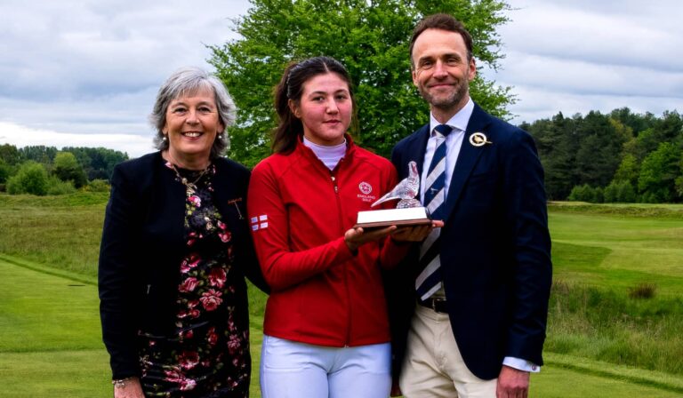 daisy lee win