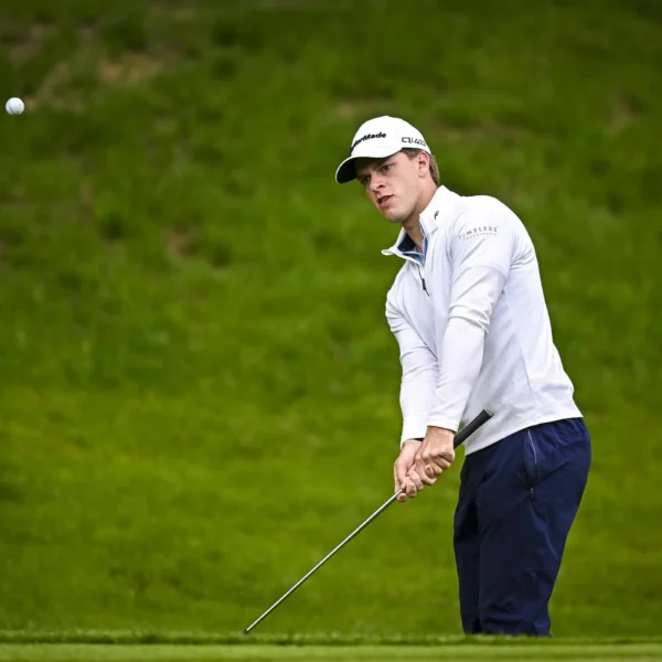 Van der Vight Storms Clear At Rainy Interwetten&hellip;