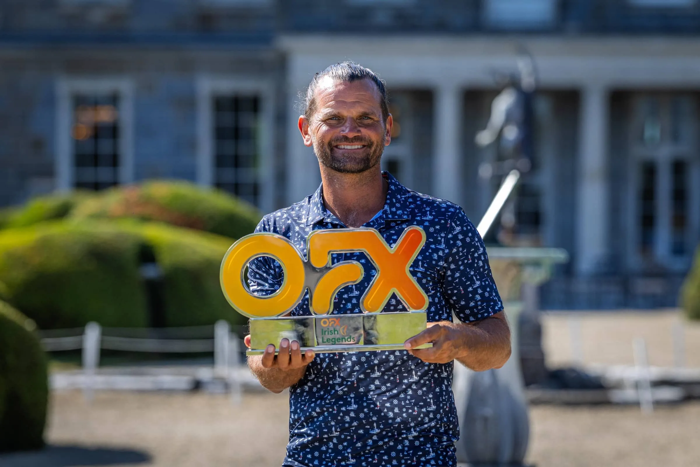 Johan Edfors wins the 2026 OFX Irish Legends.