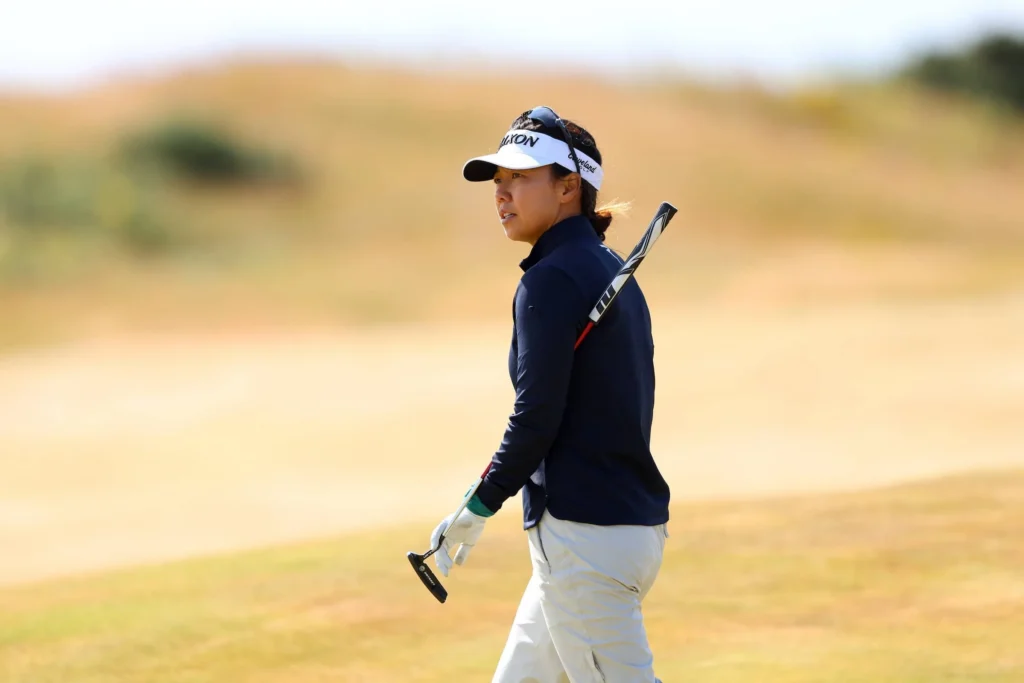 Lauren Coughlin and Jenny Shin share ISPS HANDA&hellip;