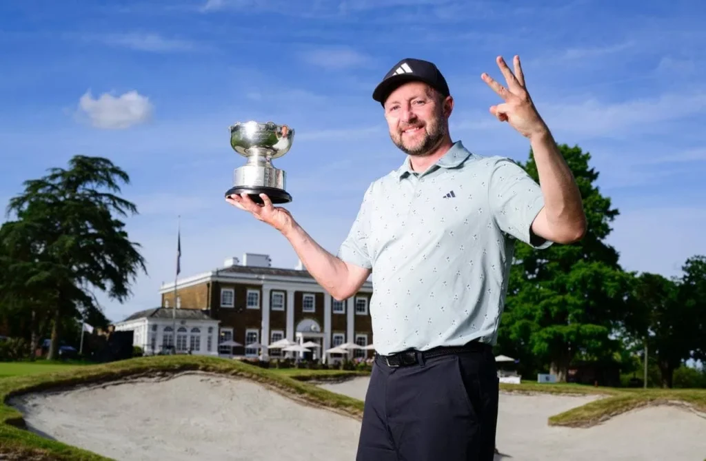 Stuart Archibald 3 Logan Trophy Wins