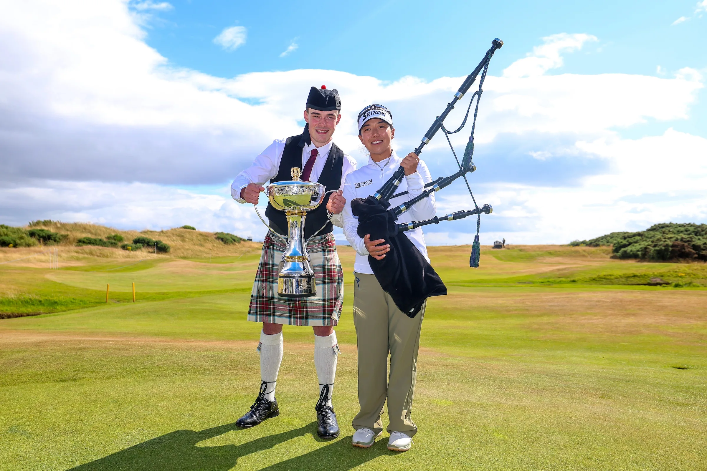 Winner ISPS HANDA Women's Scottish Open Trophy Jenny Shin