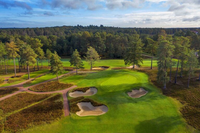 The Berkshire Red 11th