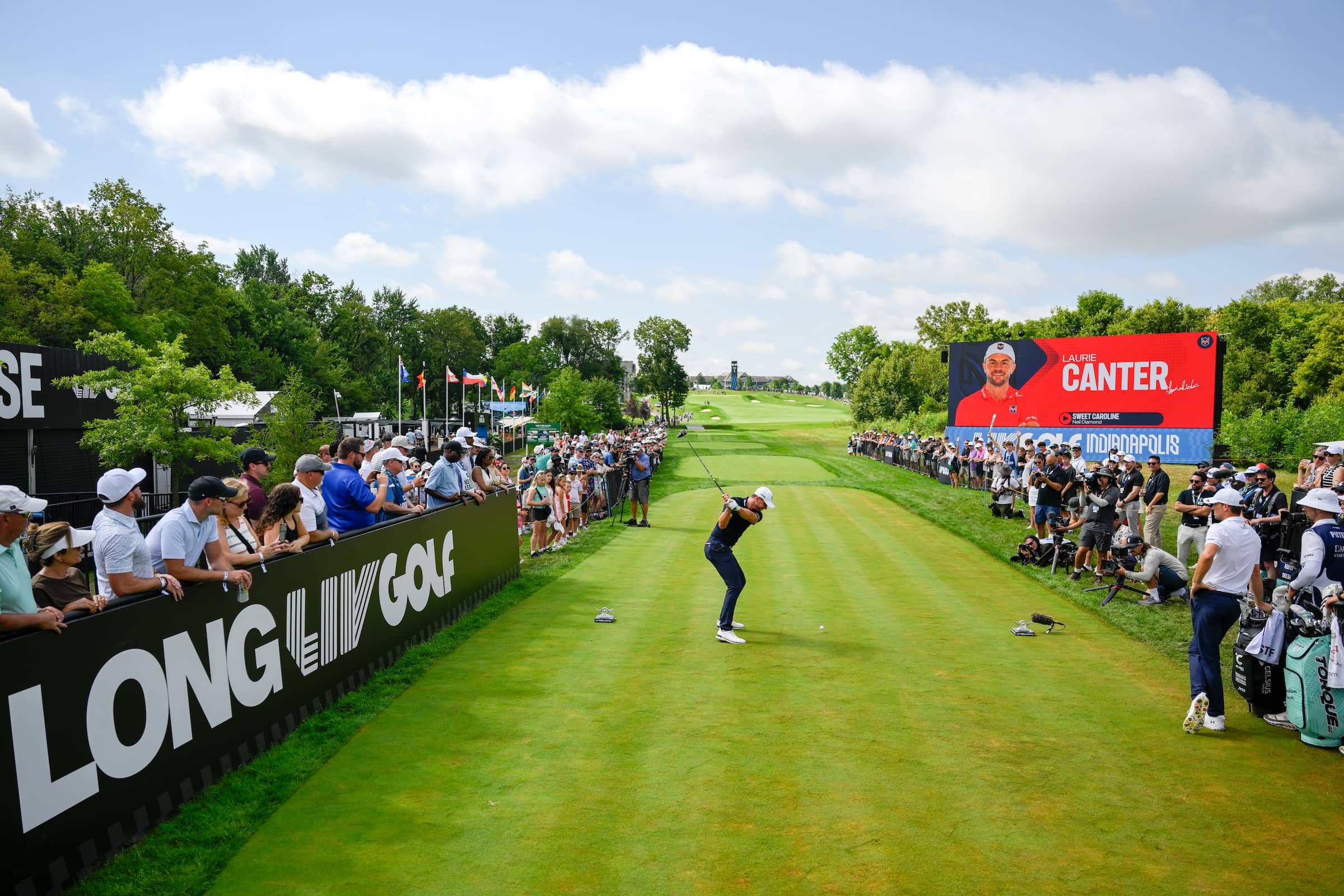 Laurie Canter of Majesticks Golf Club hits his tee shot during LIV Golf Indianapolis