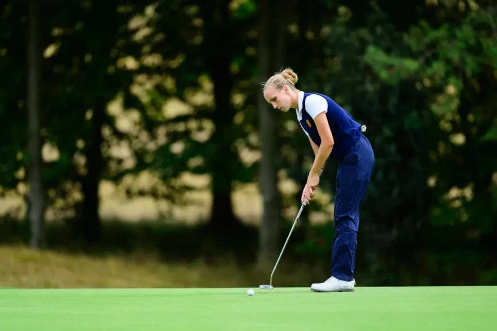 Paula Jimenez on the Green