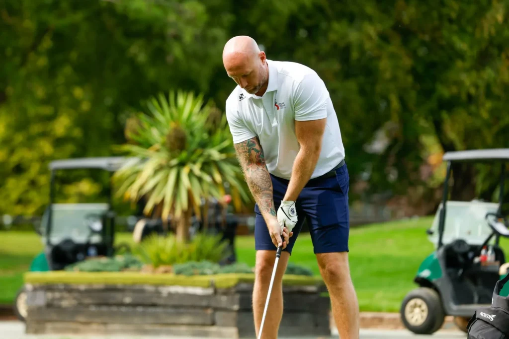 Football Greats Take to the Fairways for the…