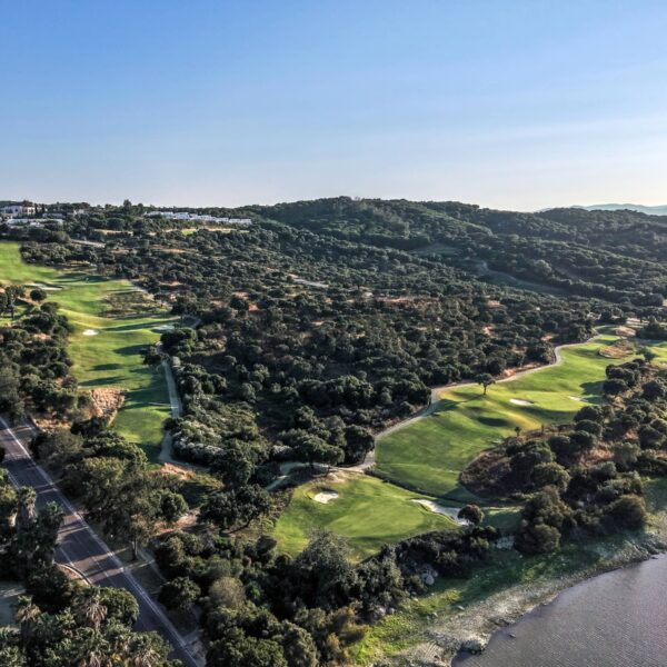 The Alto Club Par 3