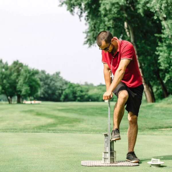 Golf Has Plenty of Jobs Beyond the Fairways. Now There’s a Place to Find Them