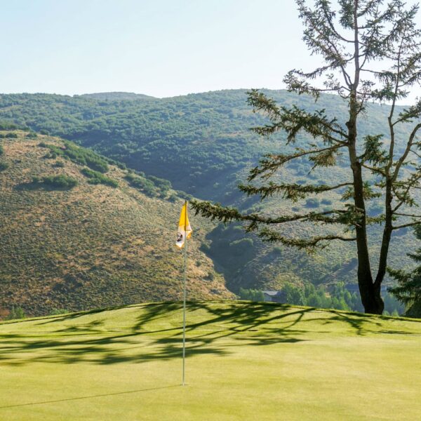 Landscapes Golf Management -- Jeremy Ranch Golf and Country Club Photo No. 1